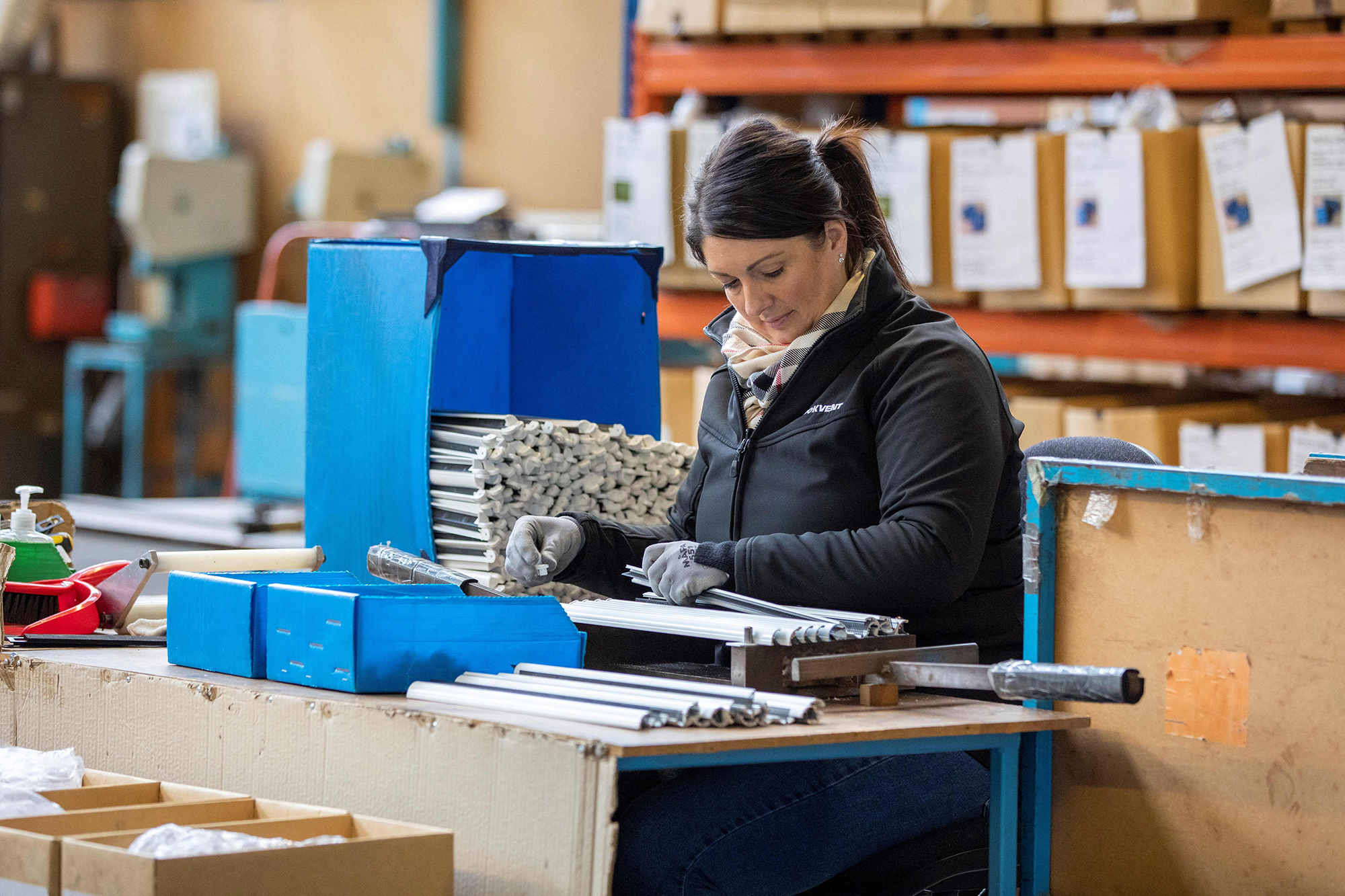 Не "дешева робоча сила": вся правда про роботу та зарплати українців у Польщі